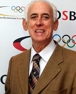Prof. Dr. Carlos Gonçalves Prof. Dr. Carlos Gonçalves